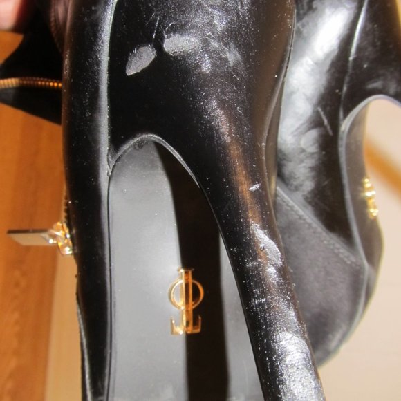 Jennifer Lopez Half Boots with Zipper on Sides - Picture 9 of 16